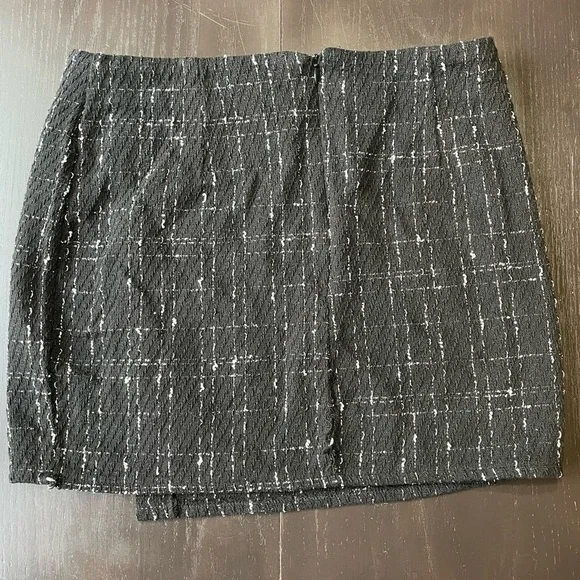 Shein Women’s High Waisted Black Skirt Large - Picture 3 of 6